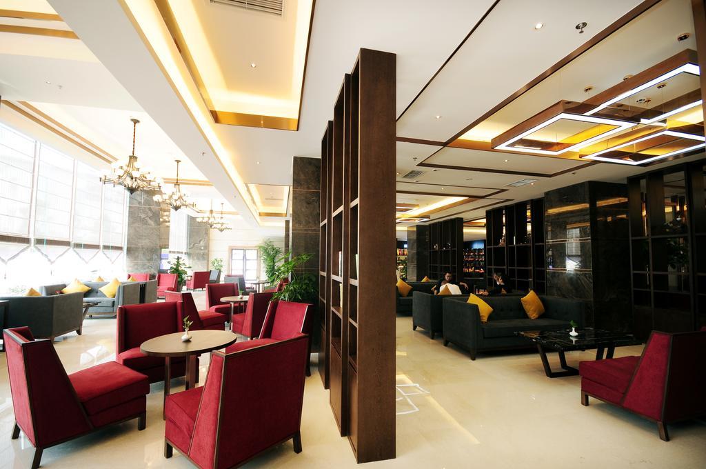 Airport Jianguo Hotel Chengdu Exterior photo